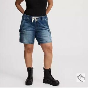 Torrid 00x 10 Weekend Bermuda Cargo Short